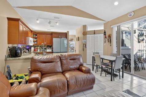 226 NW 75th Way Plantation FL 33317