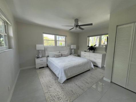 1042 Tyler Street Hollywood FL 33019