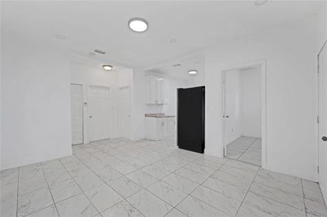 1114 NW 39th Street Miami FL 33127