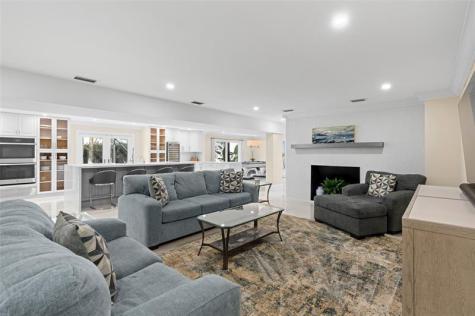15555 Hawker Lane Wellington FL 33414