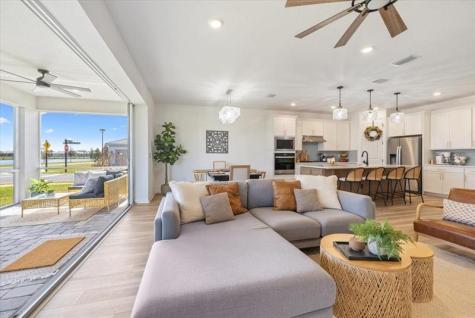 4597 Nautilus Circle Vero Beach FL 32967