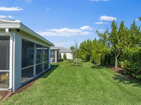 4597 Nautilus Circle Vero Beach FL 32967