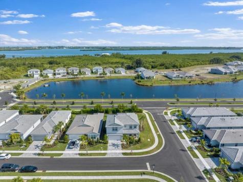 4597 Nautilus Circle Vero Beach FL 32967