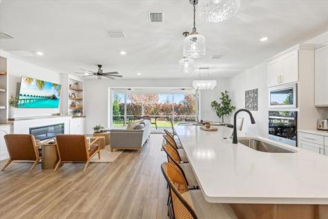 4597 Nautilus Circle Vero Beach FL 32967
