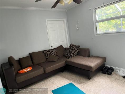 3420 NW 39th Street Lauderdale Lakes FL 33309