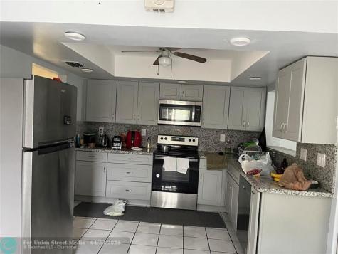 3420 NW 39th Street Lauderdale Lakes FL 33309