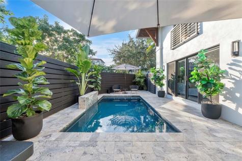 500 NE 14th Avenue Fort Lauderdale FL 33301