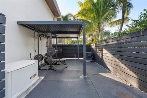 500 NE 14th Avenue Fort Lauderdale FL 33301