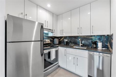 500 NE 14th Avenue Fort Lauderdale FL 33301