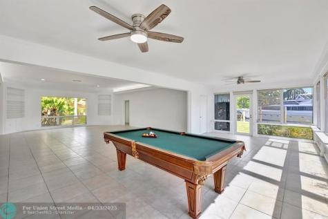 2390 SW 27th Te Fort Lauderdale FL 33312