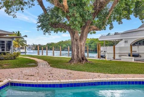 2390 SW 27th Te Fort Lauderdale FL 33312
