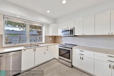 2390 SW 27th Te Fort Lauderdale FL 33312