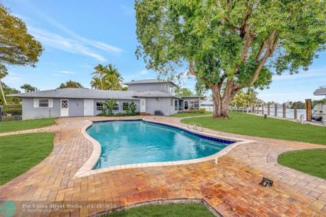 2390 SW 27th Te Fort Lauderdale FL 33312