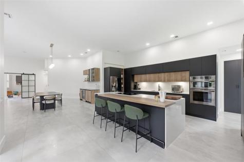 2517 Provence Circle Weston FL 33327