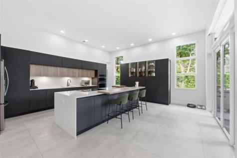 2517 Provence Circle Weston FL 33327