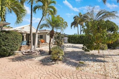 2401 SE 12th Street Pompano Beach FL 33062