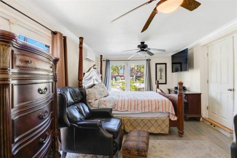 2401 SE 12th Street Pompano Beach FL 33062