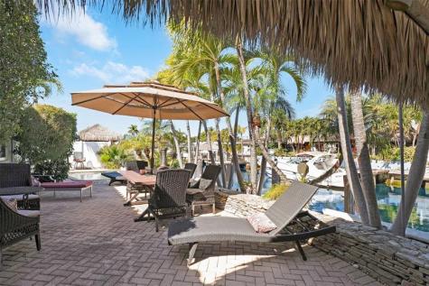 2401 SE 12th Street Pompano Beach FL 33062