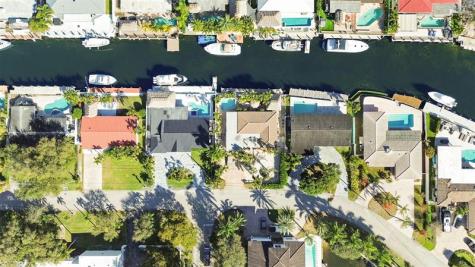 2401 SE 12th Street Pompano Beach FL 33062