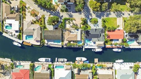2401 SE 12th Street Pompano Beach FL 33062