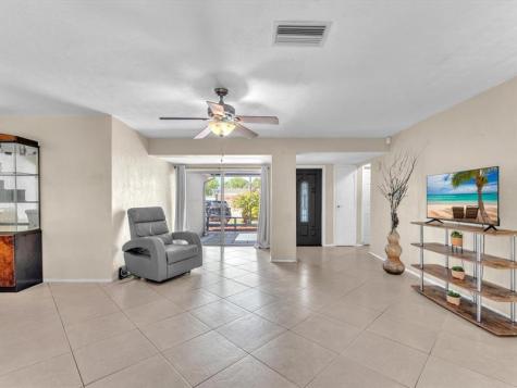 6772 Camelia Drive Miramar FL 33023