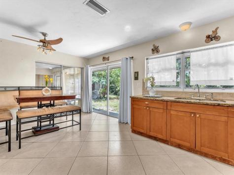 6772 Camelia Drive Miramar FL 33023