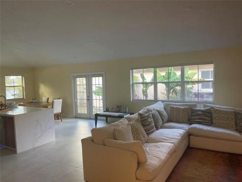 139 NW 72nd Avenue Plantation FL 33317