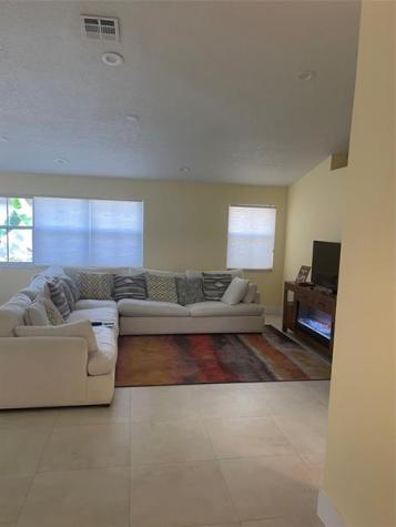 139 NW 72nd Avenue Plantation FL 33317