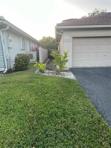 139 NW 72nd Avenue Plantation FL 33317