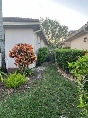139 NW 72nd Avenue Plantation FL 33317
