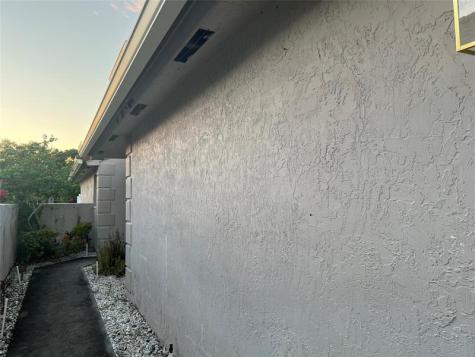 139 NW 72nd Avenue Plantation FL 33317