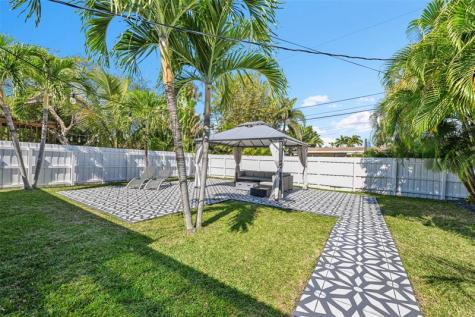 537 NW 45th Street Fort Lauderdale FL 33309