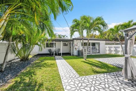 537 NW 45th Street Fort Lauderdale FL 33309
