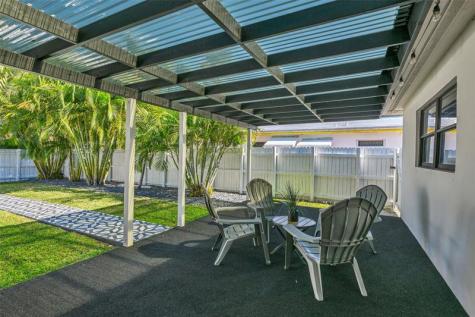 537 NW 45th Street Fort Lauderdale FL 33309