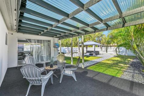 537 NW 45th Street Fort Lauderdale FL 33309