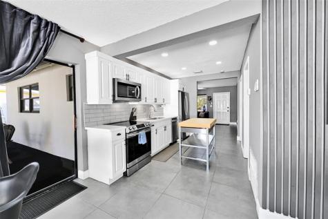 537 NW 45th Street Fort Lauderdale FL 33309