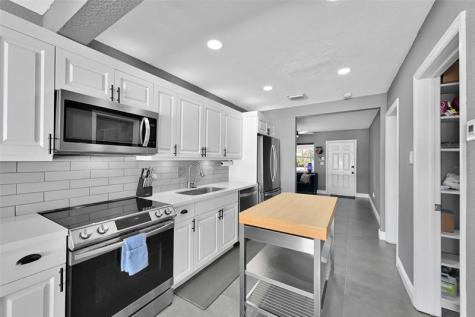 537 NW 45th Street Fort Lauderdale FL 33309