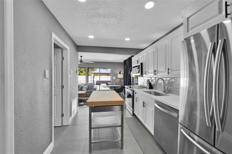 537 NW 45th Street Fort Lauderdale FL 33309