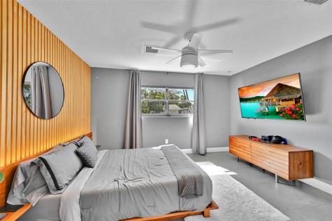 537 NW 45th Street Fort Lauderdale FL 33309