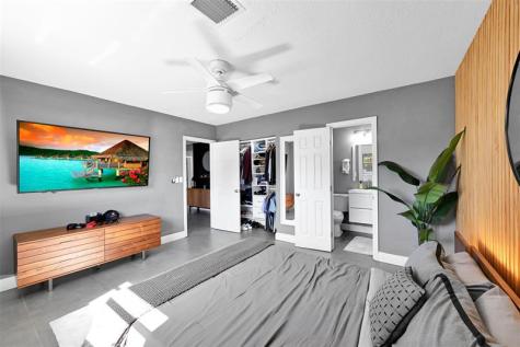 537 NW 45th Street Fort Lauderdale FL 33309