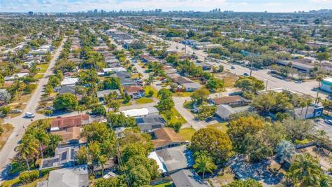 537 NW 45th Street Fort Lauderdale FL 33309