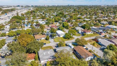 537 NW 45th Street Fort Lauderdale FL 33309