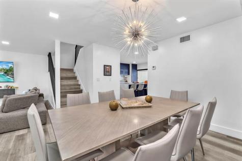 3904 Parkside Lane Hollywood FL 33021