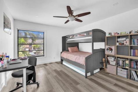 3904 Parkside Lane Hollywood FL 33021