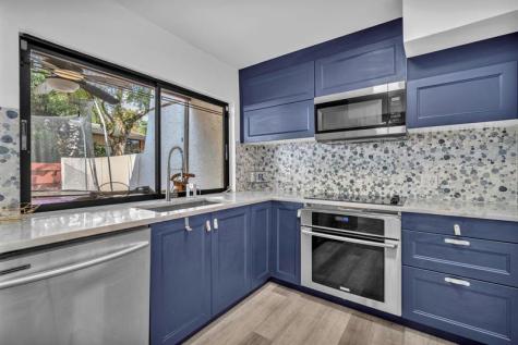 3904 Parkside Lane Hollywood FL 33021