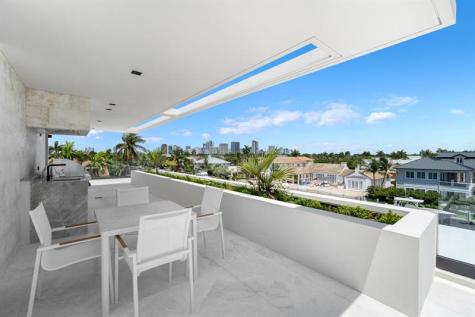 1721 SE 11th Street Fort Lauderdale FL 33316