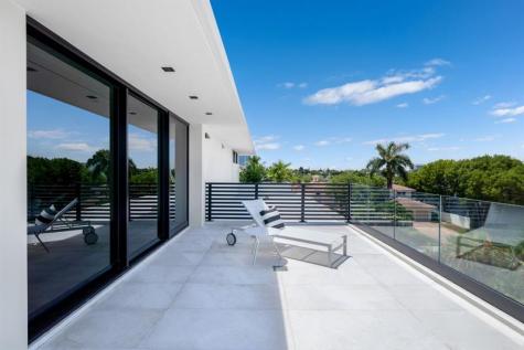 1721 SE 11th Street Fort Lauderdale FL 33316