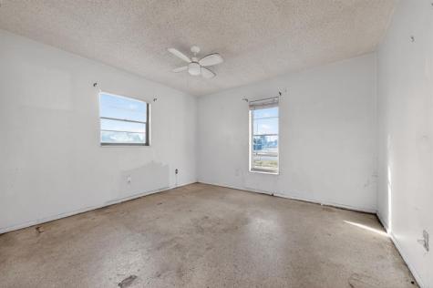 5669 S 35th Court Greenacres FL 33463