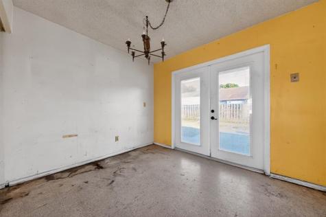 5669 S 35th Court Greenacres FL 33463