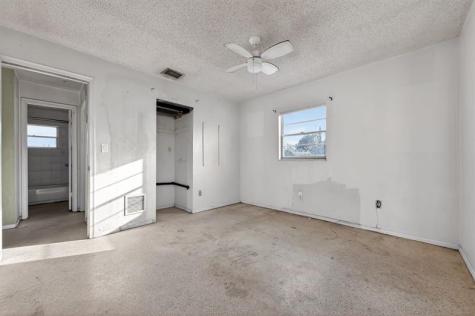 5669 S 35th Court Greenacres FL 33463